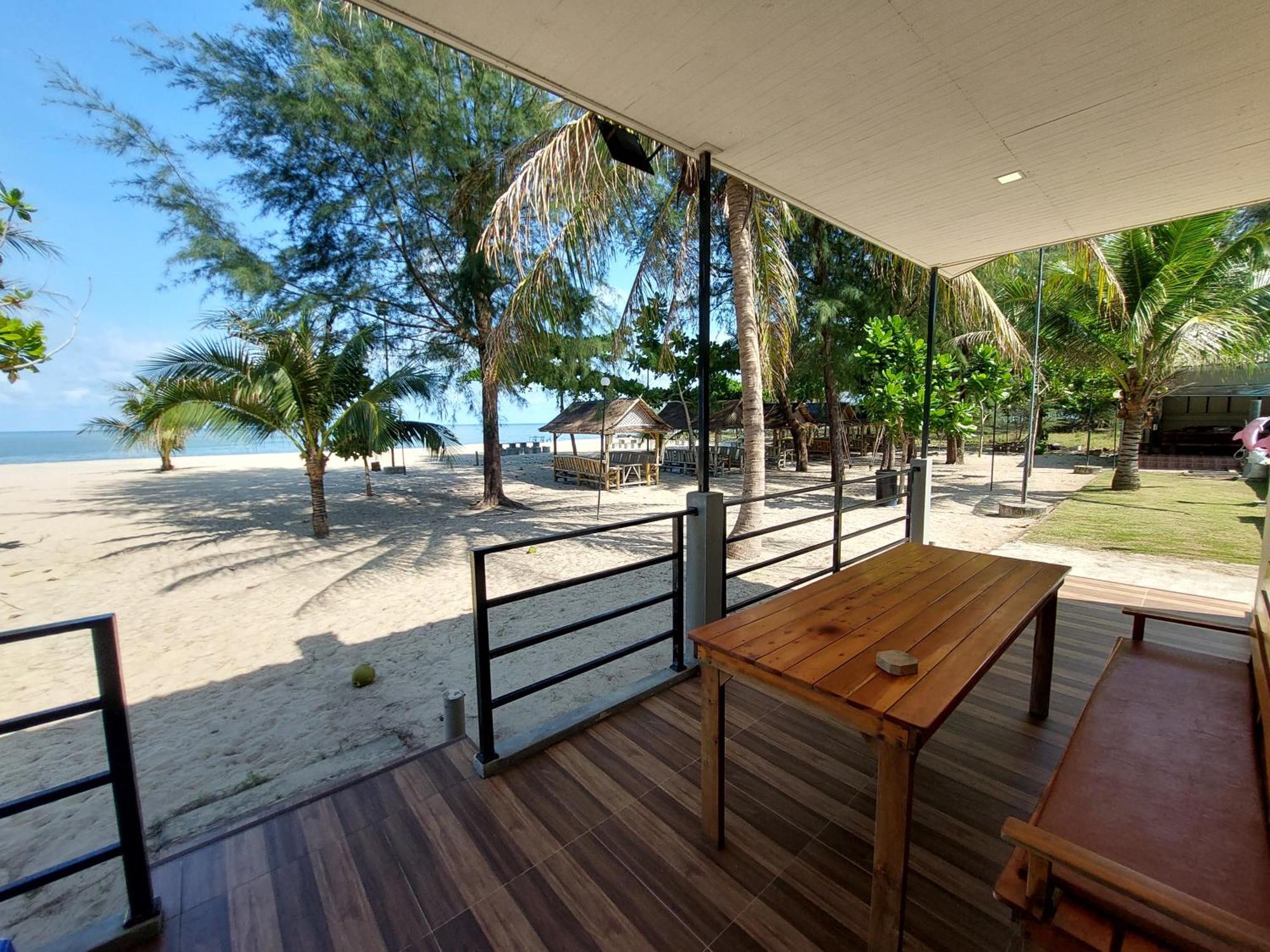 Loma Beach Resort Ban Pak Nam Pak Duat Eksteriør billede