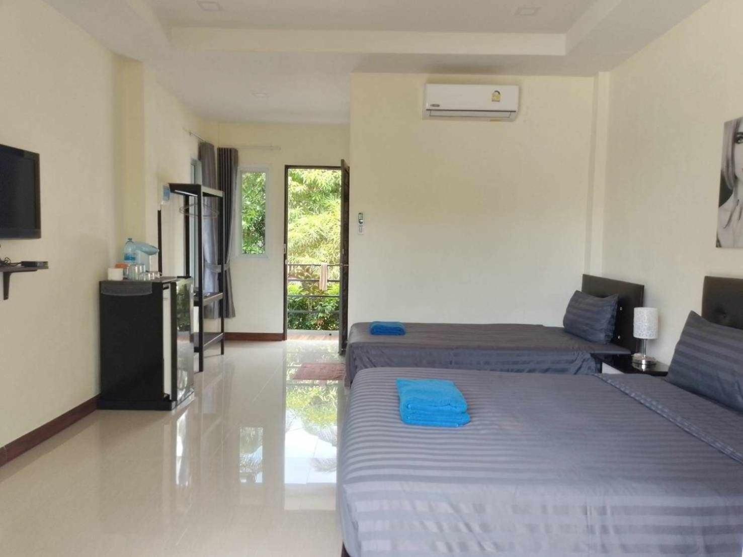 Loma Beach Resort Ban Pak Nam Pak Duat Eksteriør billede